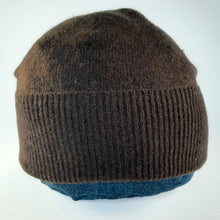 Load image into Gallery viewer, 100% Cashmere Brown Beanie Hat