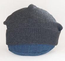 Load image into Gallery viewer, 100% Cashmere and Lambswool Slate Grey Slouchie Hat