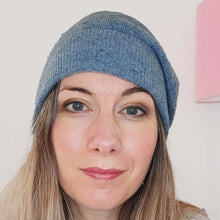 Load image into Gallery viewer, 100% Lambswool Blue Marl Slouchie Hat
