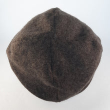 Load image into Gallery viewer, 100% Cashmere Brown Beanie Hat
