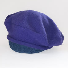 Load image into Gallery viewer, 100% Cadbury Purple Cashmere Beret Hat