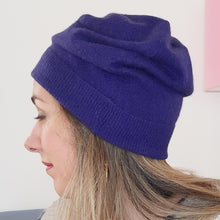 Load image into Gallery viewer, 100% Cadbury Purple Cashmere Slouchie Hat