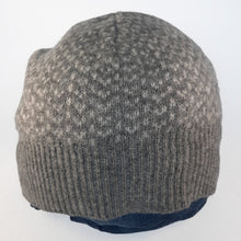 Load image into Gallery viewer, 100% Grey Snowflake Lambswool Beanie Hat
