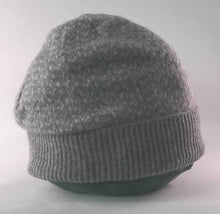 Load image into Gallery viewer, 100% Lambwool Grey Snowflake Beanie Hat