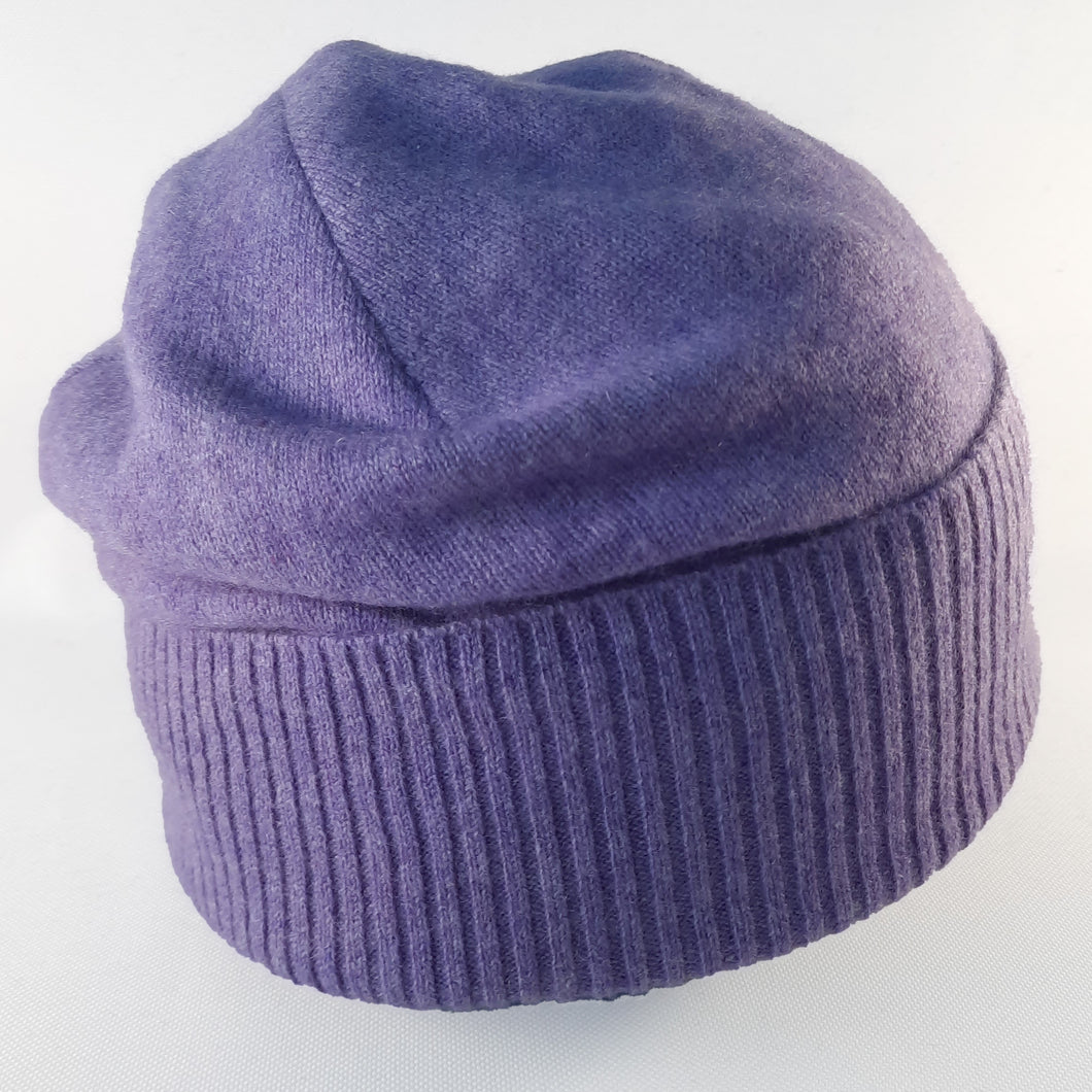100% Lilac Purple Cashmere Slouchie Hat