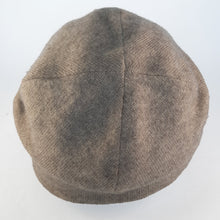 Load image into Gallery viewer, 100% Cashmere and Lambswool Beige Beanie Hat