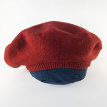 Load image into Gallery viewer, 100% Lambswool Orange Red Beret