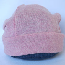 Load image into Gallery viewer, 100% Lambswool Pale Pink Slouchie Hat