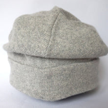 Load image into Gallery viewer, 100% Pale Grey Lambswool Beanie Hat