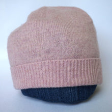 Load image into Gallery viewer, 100% Lambswool Pale Pink Slouchie Hat