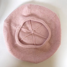 Load image into Gallery viewer, 100% Lambswool Pale Pink Panelled Beret