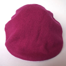 Load image into Gallery viewer, 100% Lambswool Cerise Pink Beret
