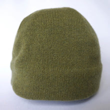 Load image into Gallery viewer, 100% Lambswool Army Green Beanie Hat