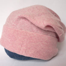 Load image into Gallery viewer, 100% Pale Pink Lambswool Slouchie Hat