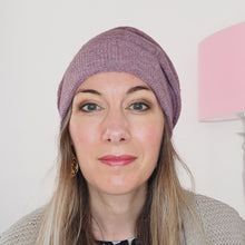 Load image into Gallery viewer, 100% Lambswool Pink Marl Slouchie Hat