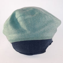 Load image into Gallery viewer, 100% Sea Green Cashmere Beret Hat