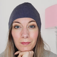 Load image into Gallery viewer, 100% Cashmere Heather Purple Beanie Hat