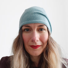 Load image into Gallery viewer, 100% Cashmere Sea Green Beanie Hat