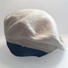 Load image into Gallery viewer, 100% Beige Cashmere Beret Hat
