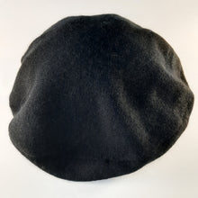 Load image into Gallery viewer, 100% Black Cashmere Beret Hat
