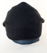 Load image into Gallery viewer, 100% Cashmere Black Slouchie Hat
