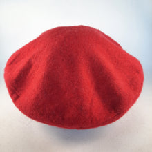 Load image into Gallery viewer, 100% Lambswool Red Beret
