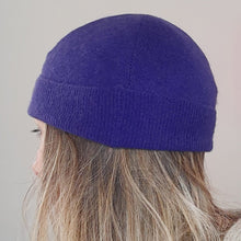 Load image into Gallery viewer, 100% Cashmere Purple Cadbury Beanie Hat
