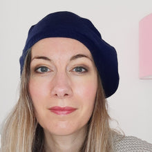 Load image into Gallery viewer, 100% Cashmere and Lambswool Navy Blue Beret Hat
