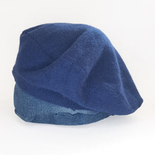 Load image into Gallery viewer, 100% Cashmere and Lambswool Navy Blue Beret Hat
