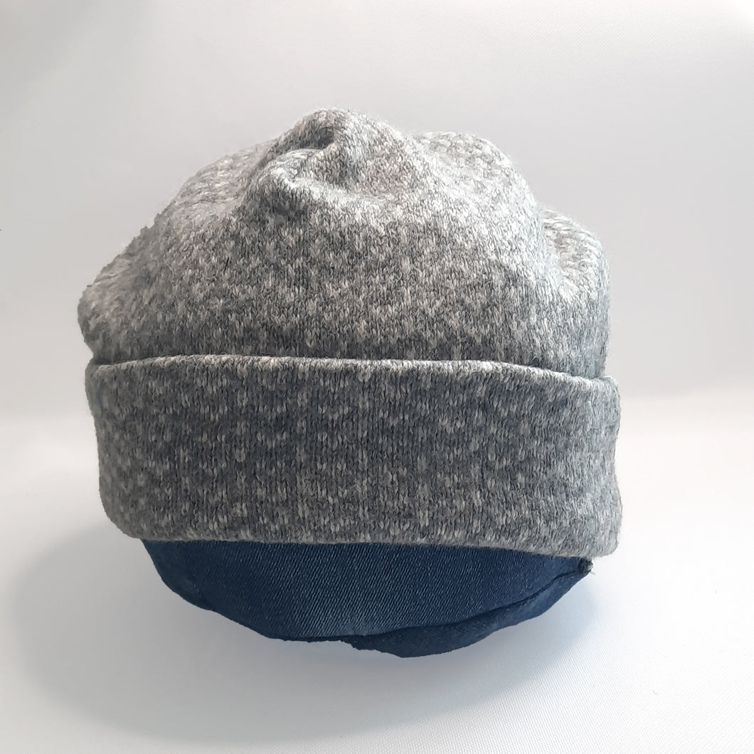 100% Grey Snowflake Lambswool Beanie Hat