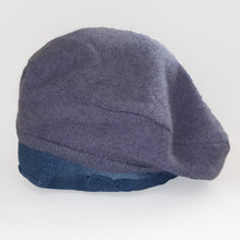 Load image into Gallery viewer, 100% Cashmere Purple Heather Beret Hat
