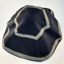 Load image into Gallery viewer, 100% Cashmere and Lambswool Slate Grey Beret Hat
