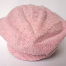 Load image into Gallery viewer, 100% Pale Pink Lambswool Slouchie Hat
