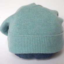 Load image into Gallery viewer, 100% Nile Green Lambswool Slouchie Hat
