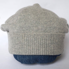 Load image into Gallery viewer, 100% Pale Grey Lambswool Slouchie Hat
