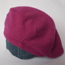 Load image into Gallery viewer, 100% Lambswool Cerise Pink Beret
