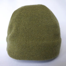 Load image into Gallery viewer, 100% Lambswool Army Green Beanie Hat
