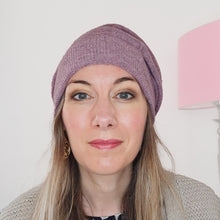 Load image into Gallery viewer, 100% Lambswool Pink Marl Slouchie Hat
