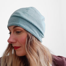 Load image into Gallery viewer, 100% Cashmere Sea Green Beanie Hat
