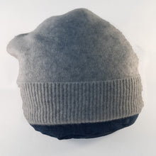 Load image into Gallery viewer, 100% Soft Grey Cashmere Beanie Hat
